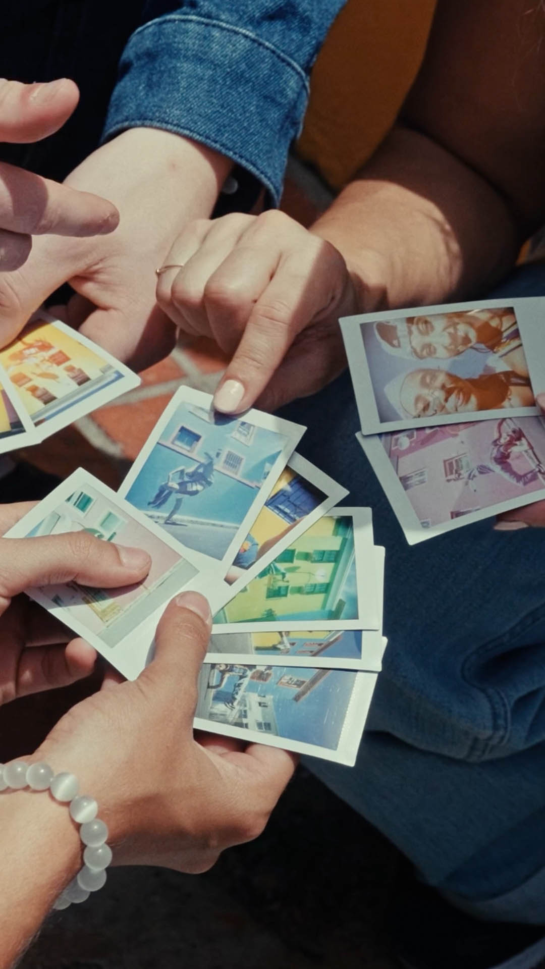 instax mini 99™