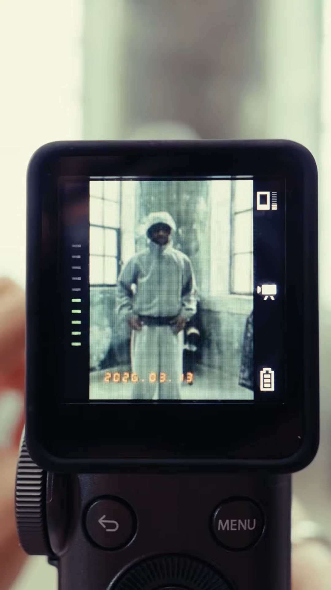 instax mini Evo Cinema™